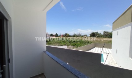 Alugo apartamento com piscina 