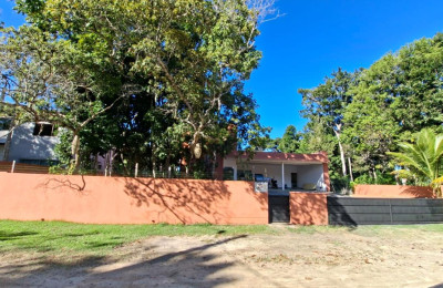 Casa na região de porto seguro - coroa...