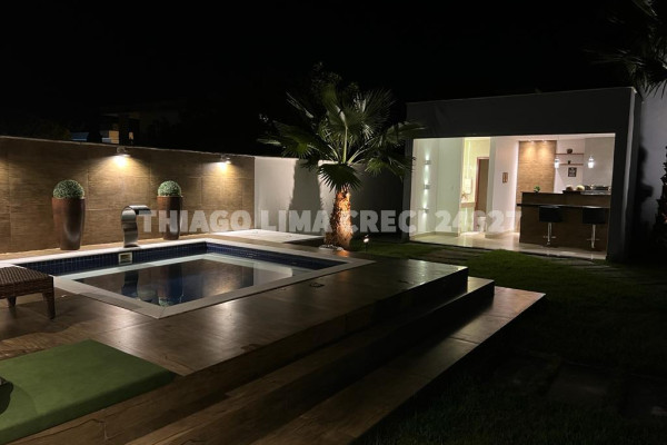 Belíssima casa de 4 suítes para veraneio  