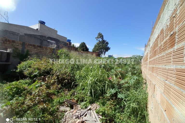 Terreno murado à venda - Foto 0